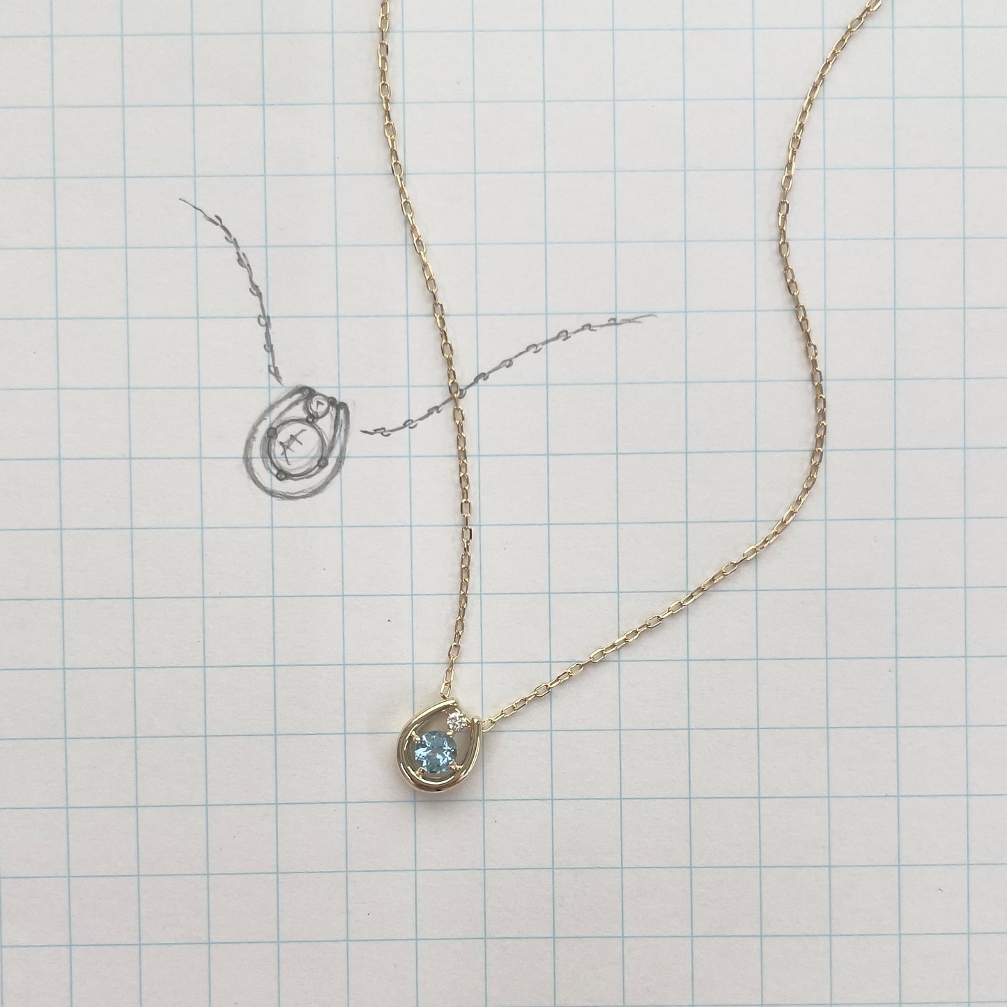 ブルートパーズ×ダイヤモンド0.01ct ホースシューネックレス K10YG