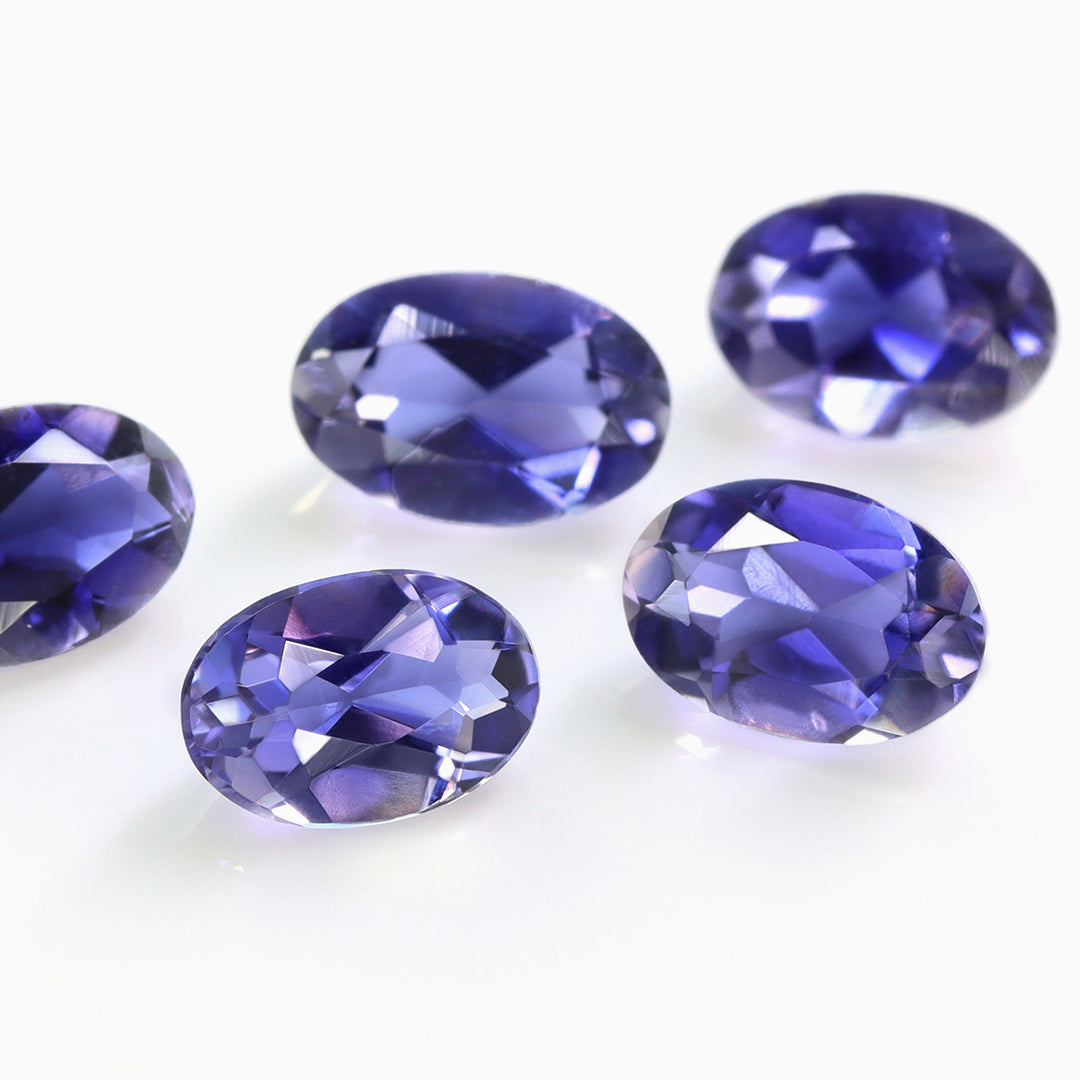 12月の誕生石　タンザナイト