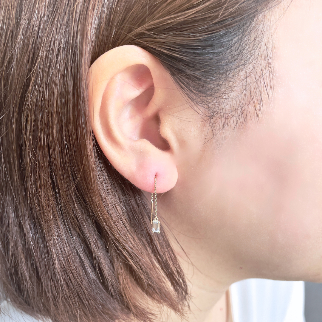 アクアマリン　スクエアカット　スィングピアス　K10YG