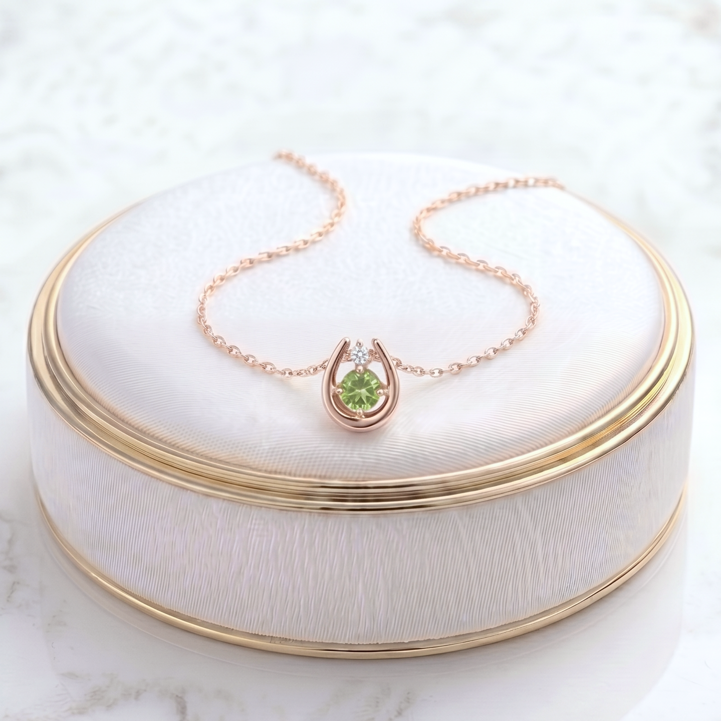 ペリドット×ダイヤモンド0.01ct ホースシューネックレス K10YG