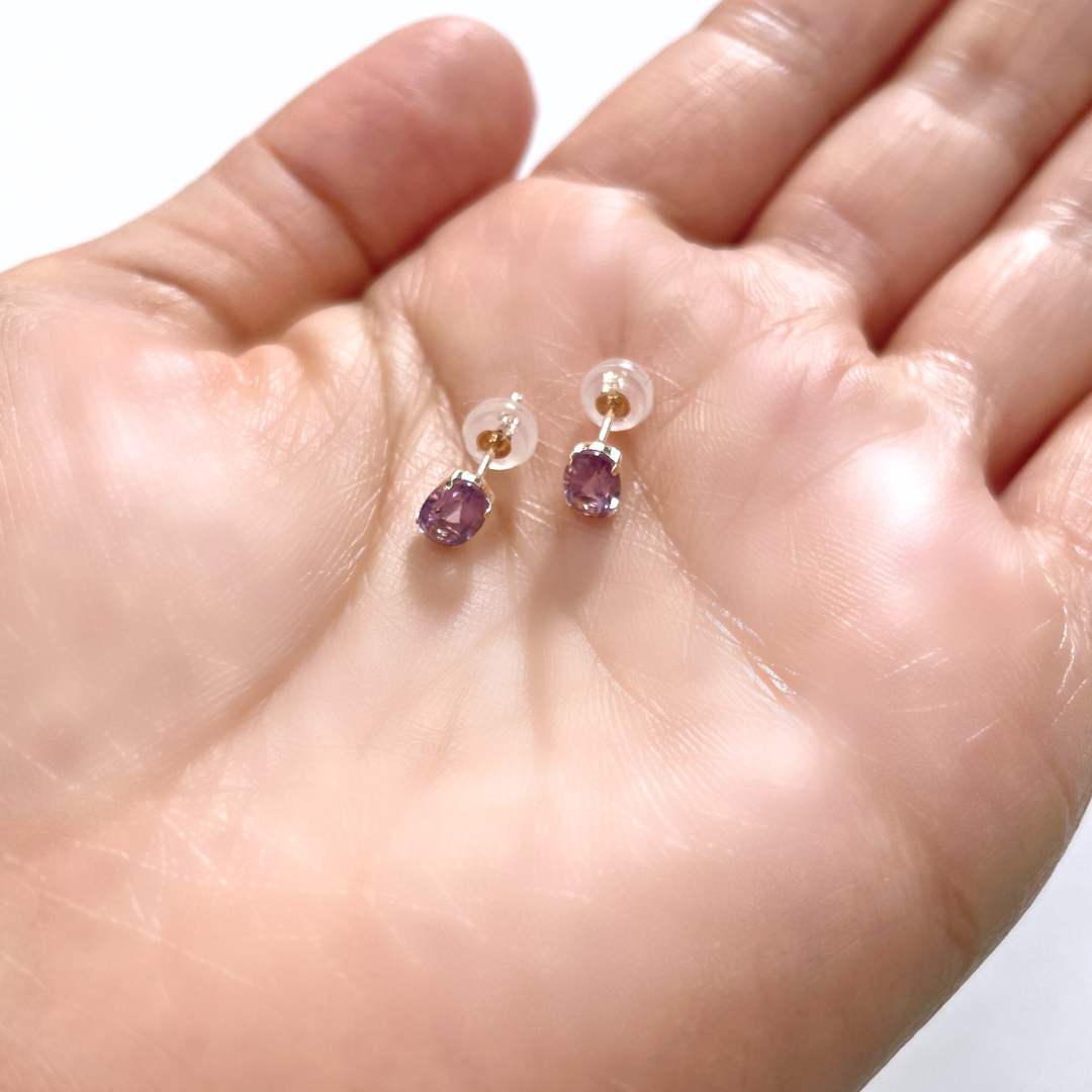 アメジスト　オーバルカット　スタッドピアス　K10YG