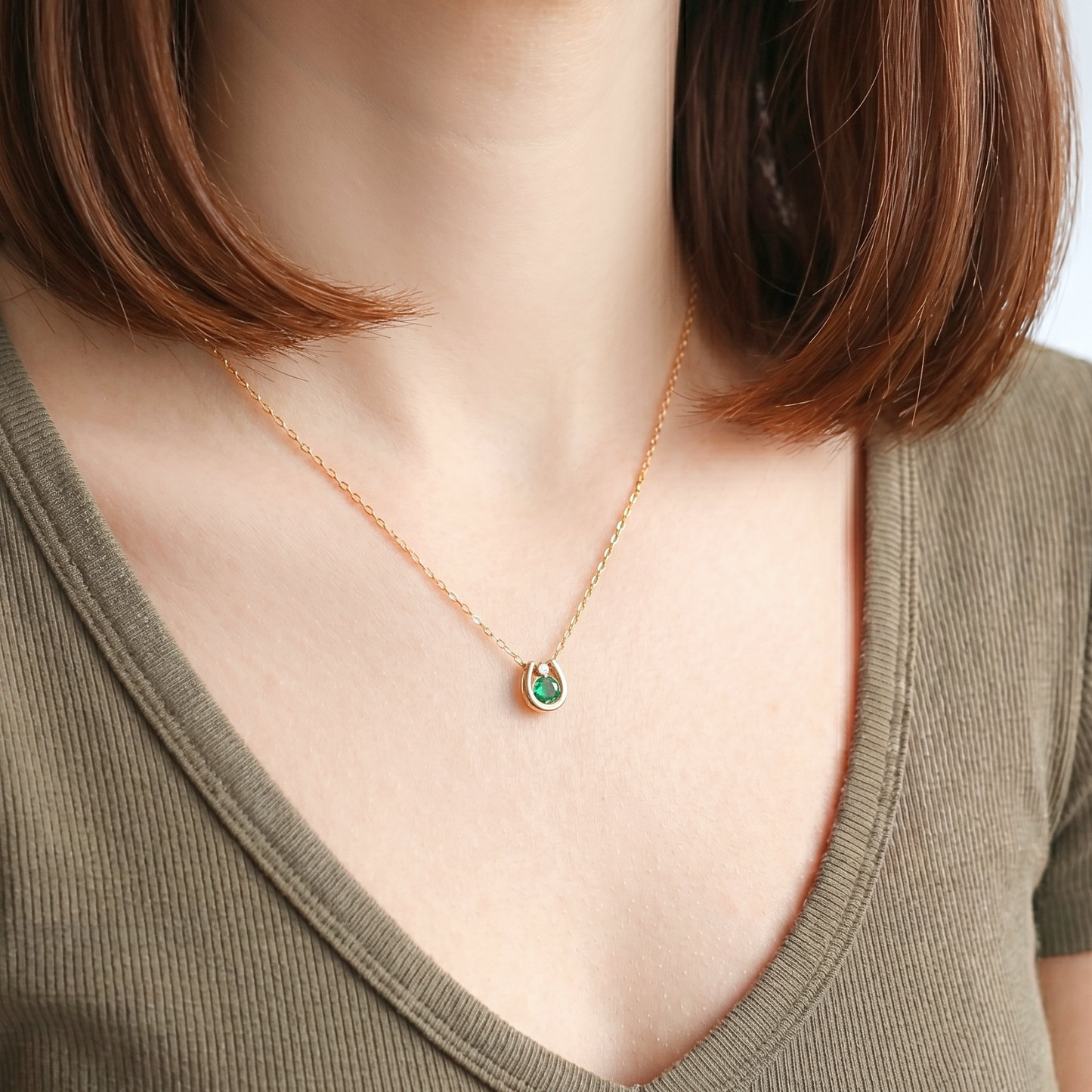 エメラルド×ダイヤモンド0.01ct ホースシューネックレス K10YG