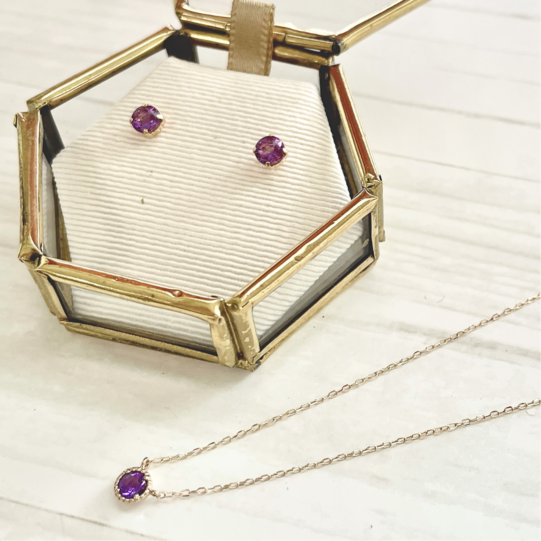 アメジスト　ラウンドカット　スタッドピアス　 K18YG