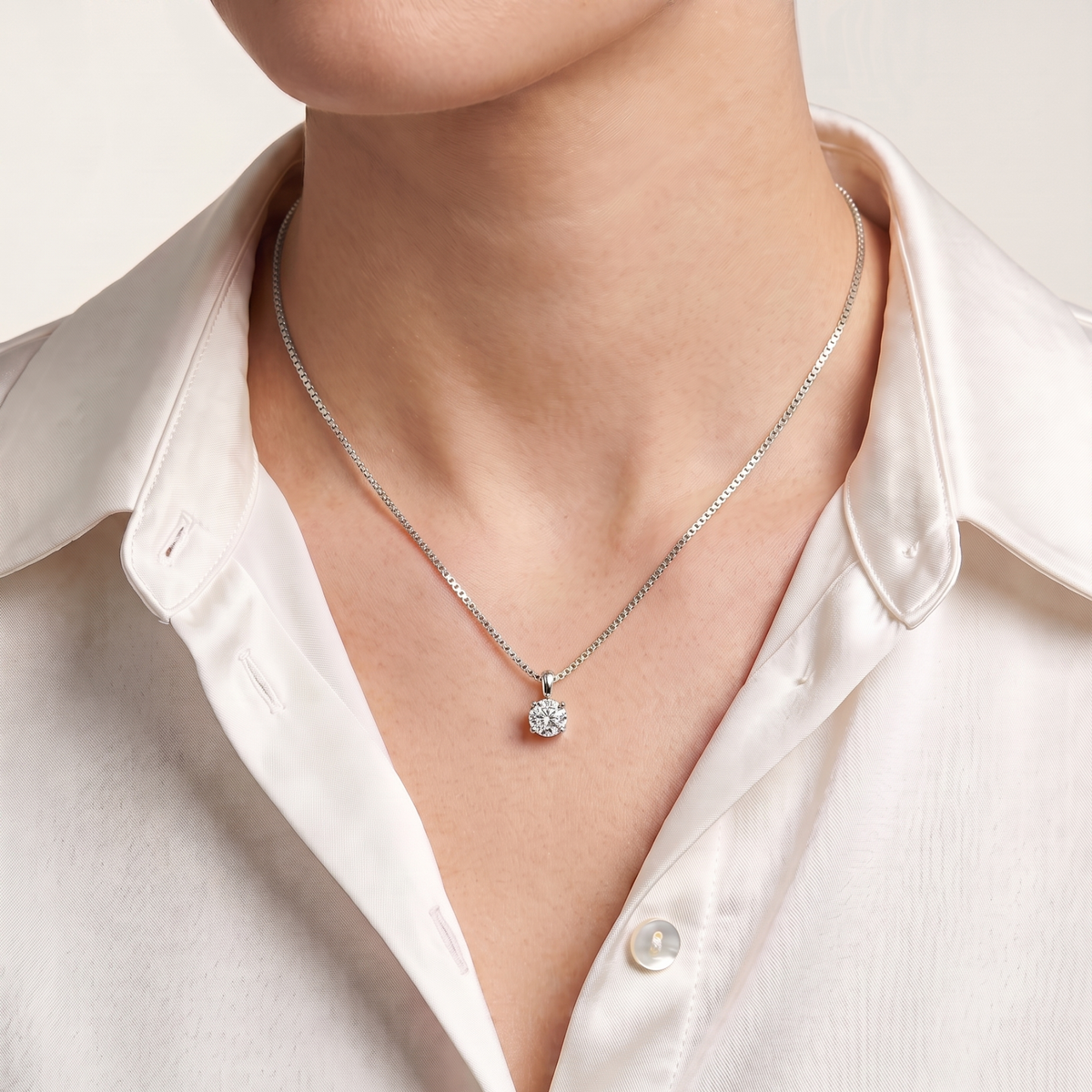 プラチナカラーSV925　一粒ストーン　1.0ct　シンプルネックレス