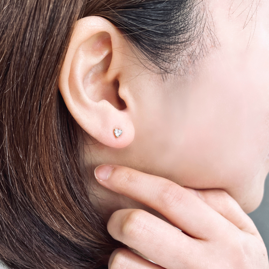 アクアマリン　ハートシェイプカット　ピアス　K10YG