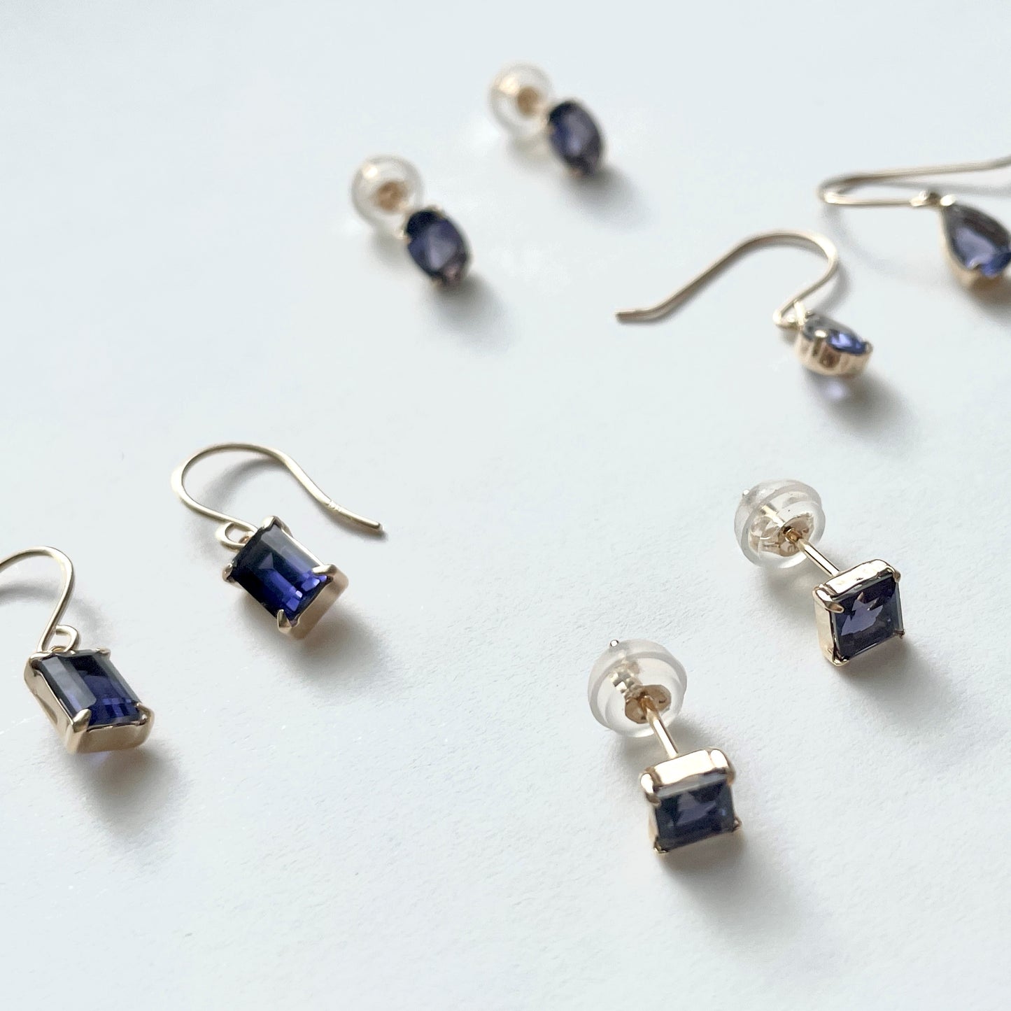 アイオライト　スクエアカット　フックピアス　K10YG