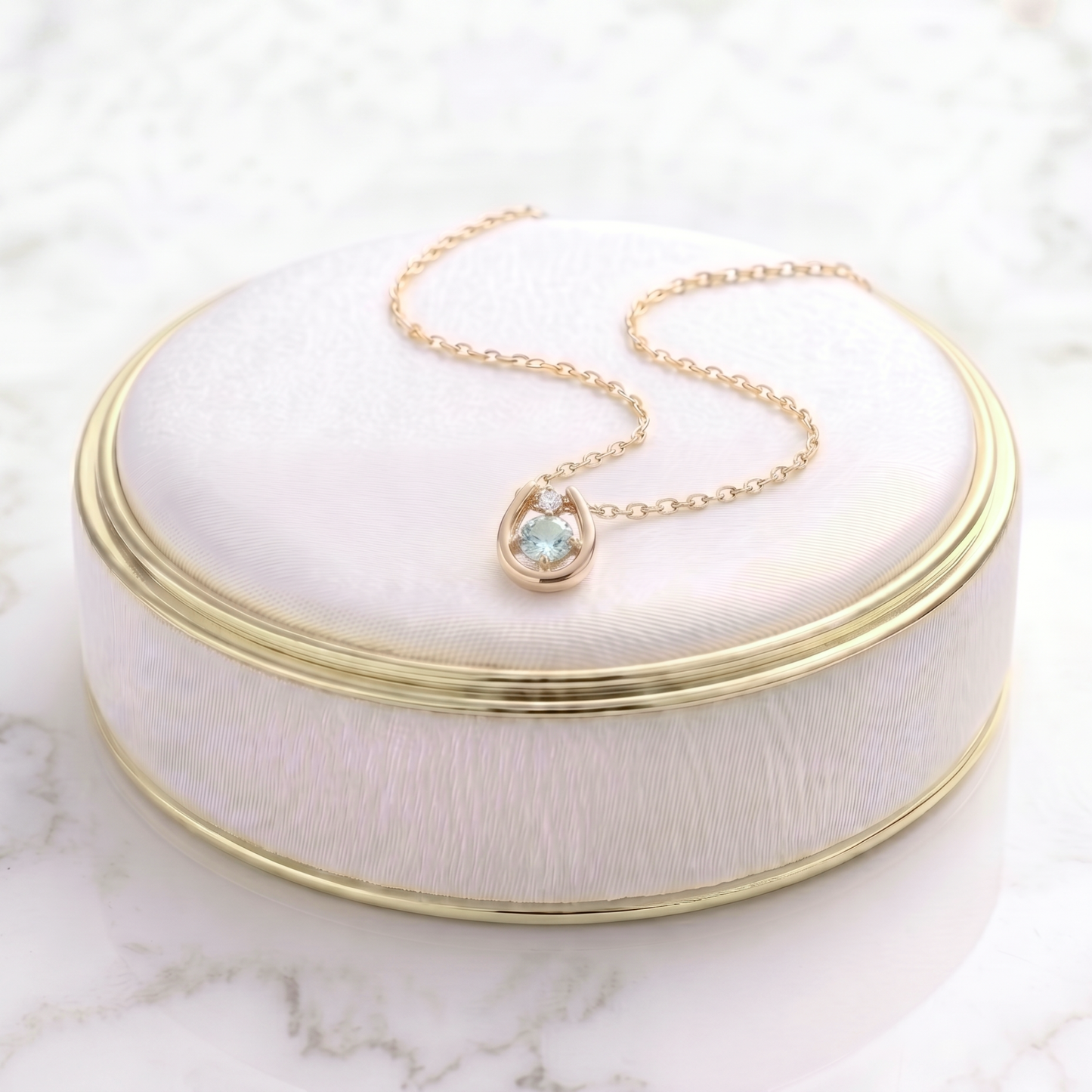 アクアマリン×ダイヤモンド0.01ct ホースシューネックレス K10YG