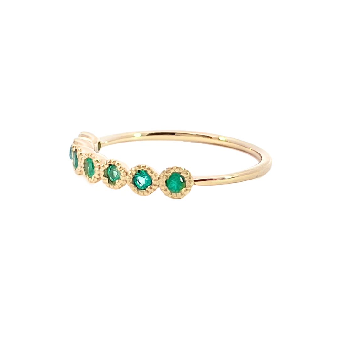 エメラルド ミル打ちハーフエタニティ リング K10YG