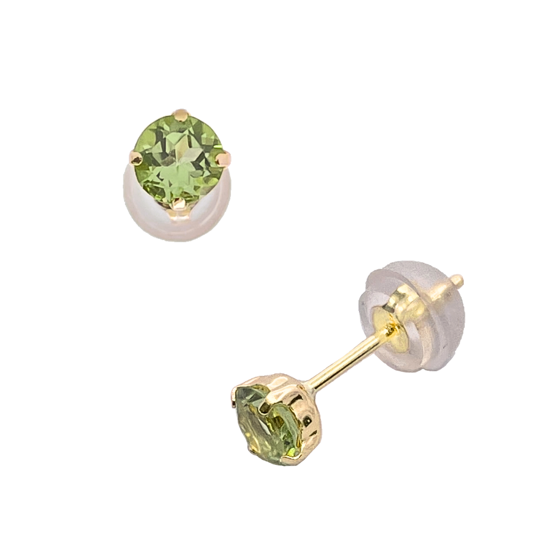 ペリドット 　ラウンドカット　スタッドピアス　 K18YG