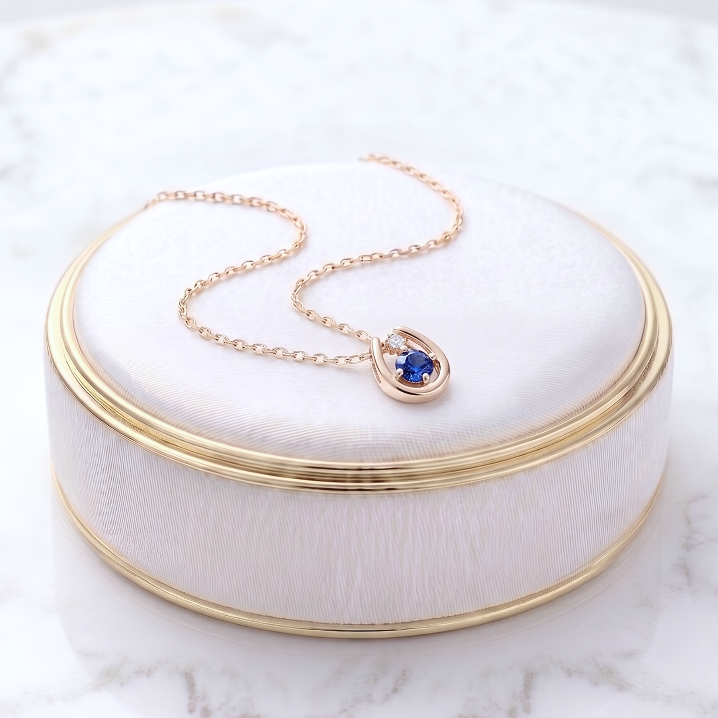 サファイア×ダイヤモンド0.01ct ホースシューネックレス K10YG