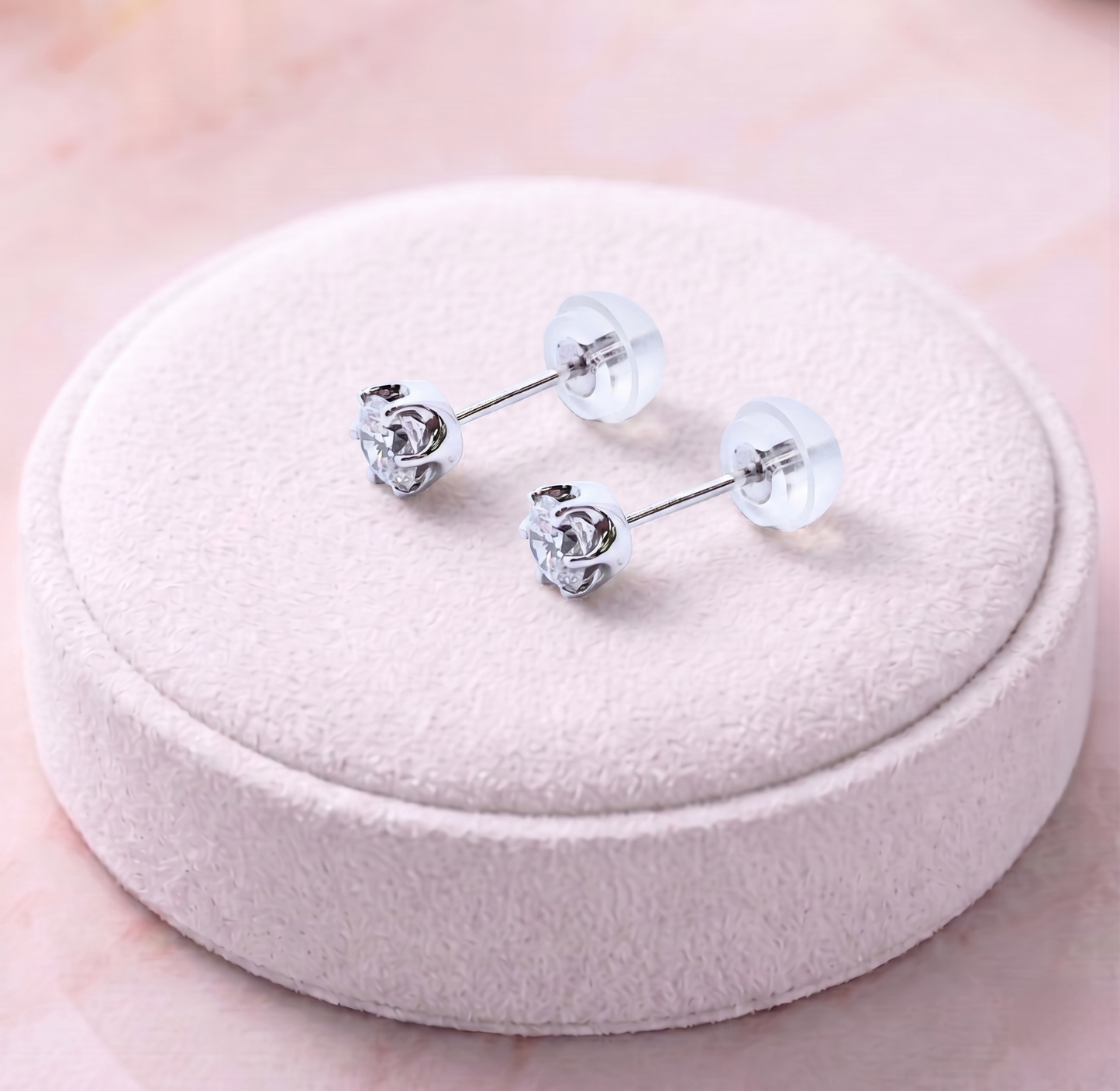 ダイヤモンド　0.1ｃｔ×2　スタットピアス　プラチナ
