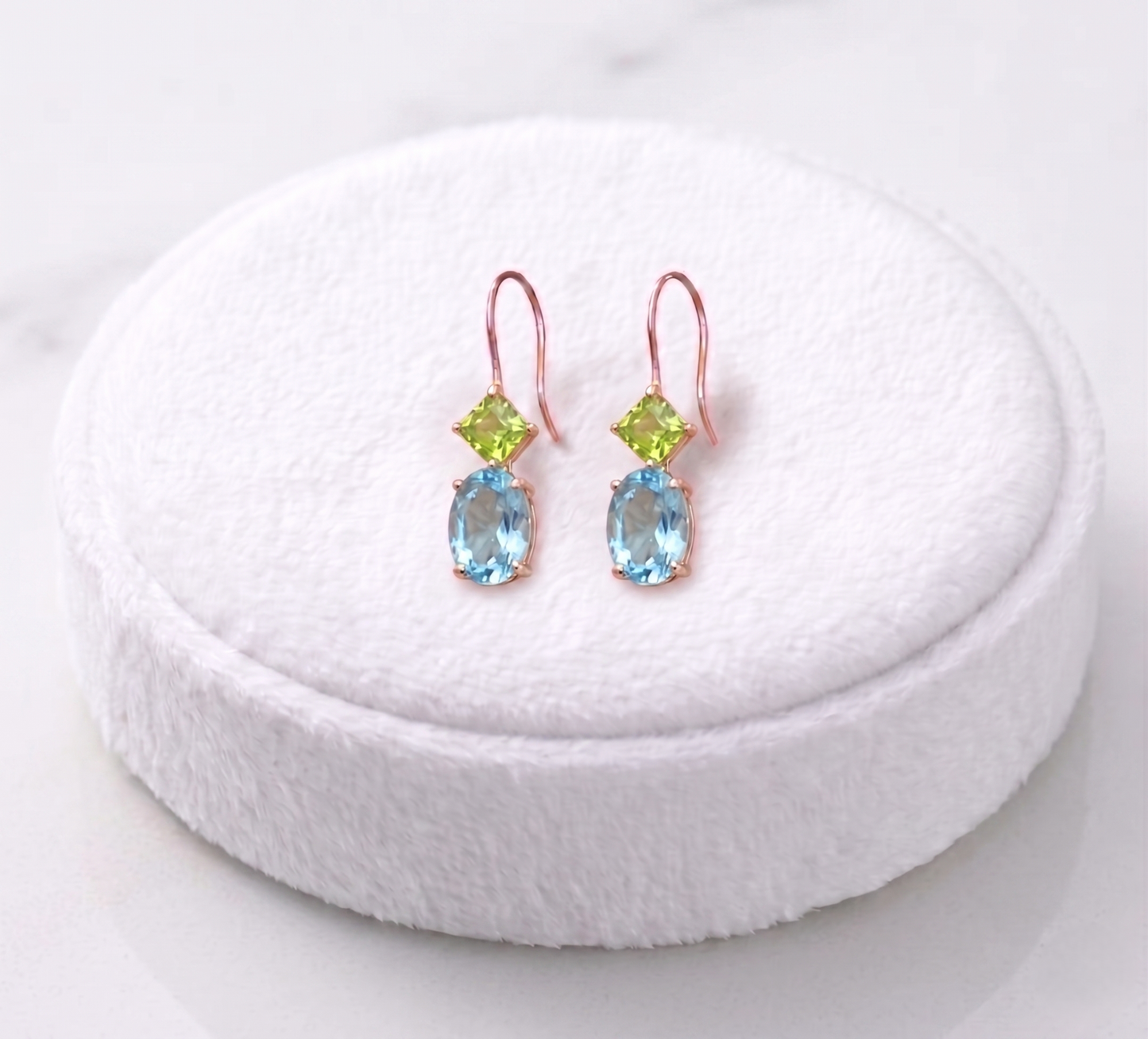 ペリドット×ブルートパーズ　フックピアス　K10YG