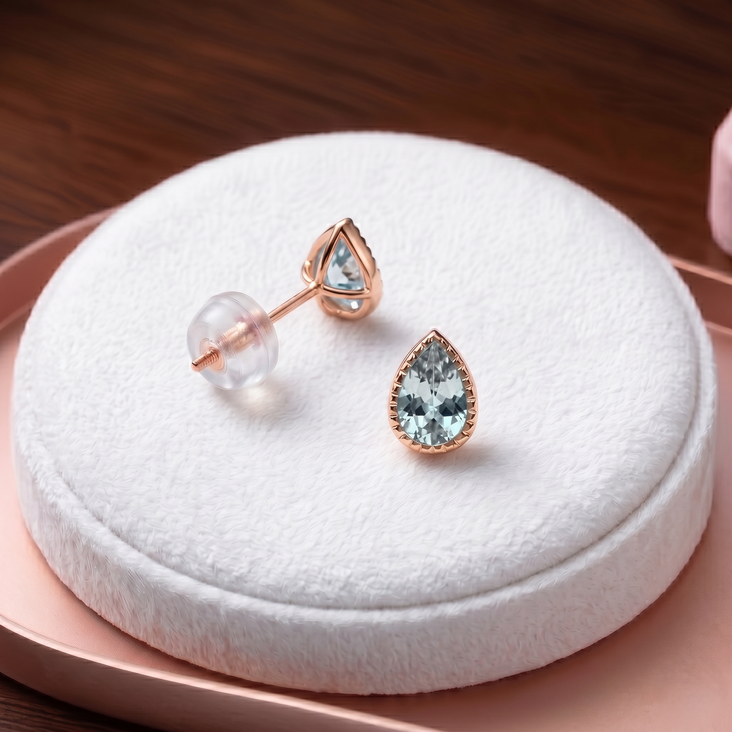 アクアマリン　ペアシェイプ　ミルピアス　K10YG
