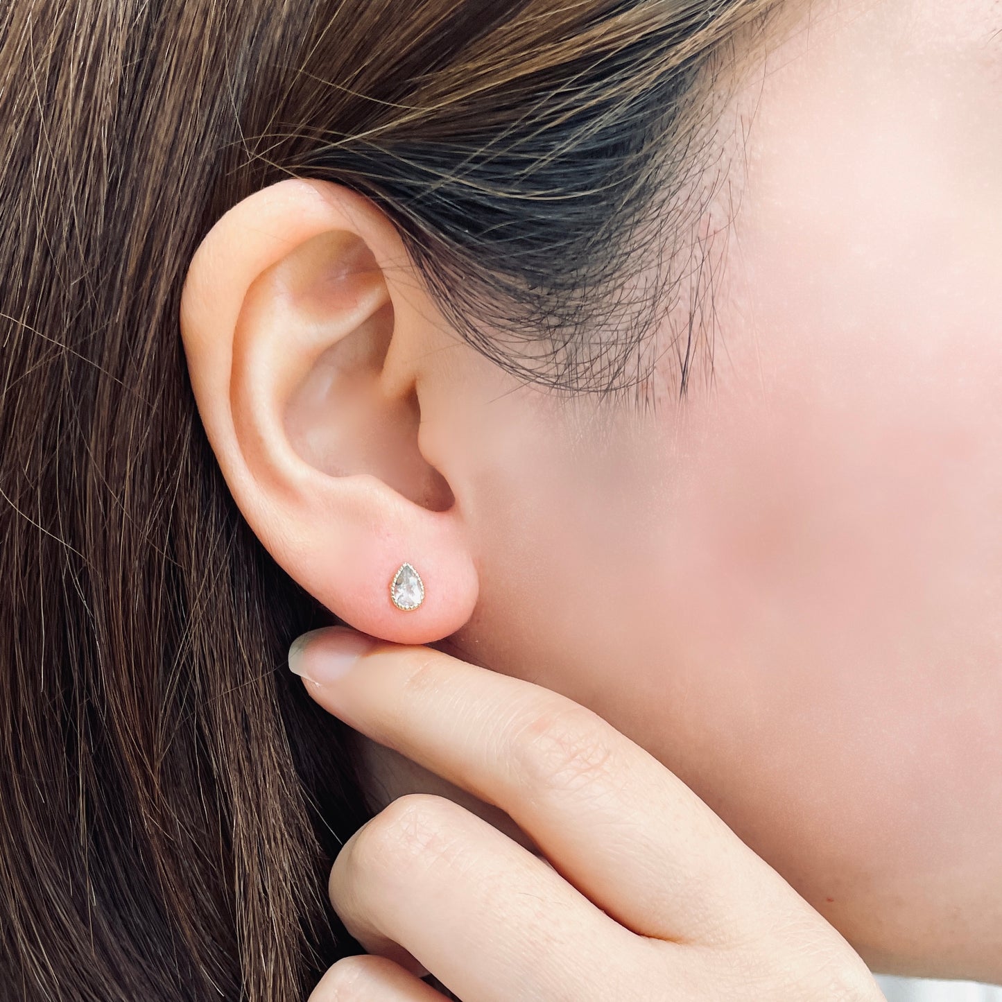 アクアマリン　ペアシェイプ　ミルピアス　K10YG