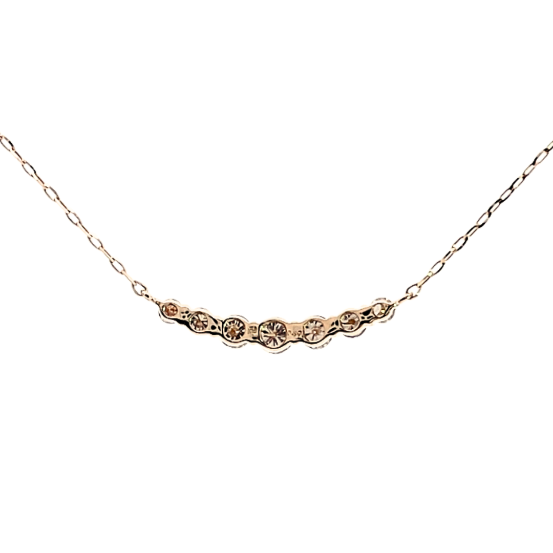 ダイヤモンド　0.5ｃｔ　ムーンデザイン　ネックレス　K18