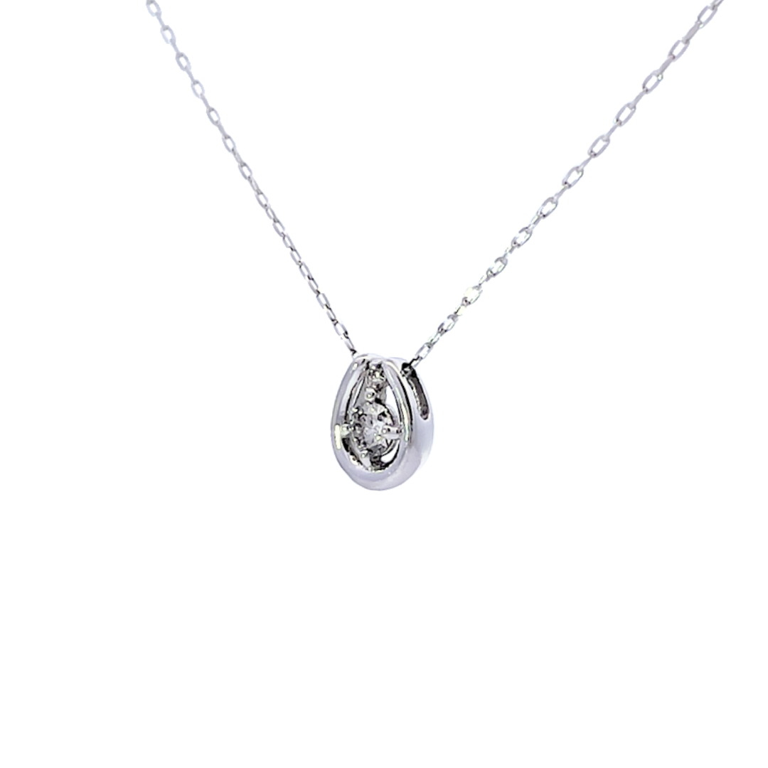 ダイヤモンド　ネックレス　プラチナ