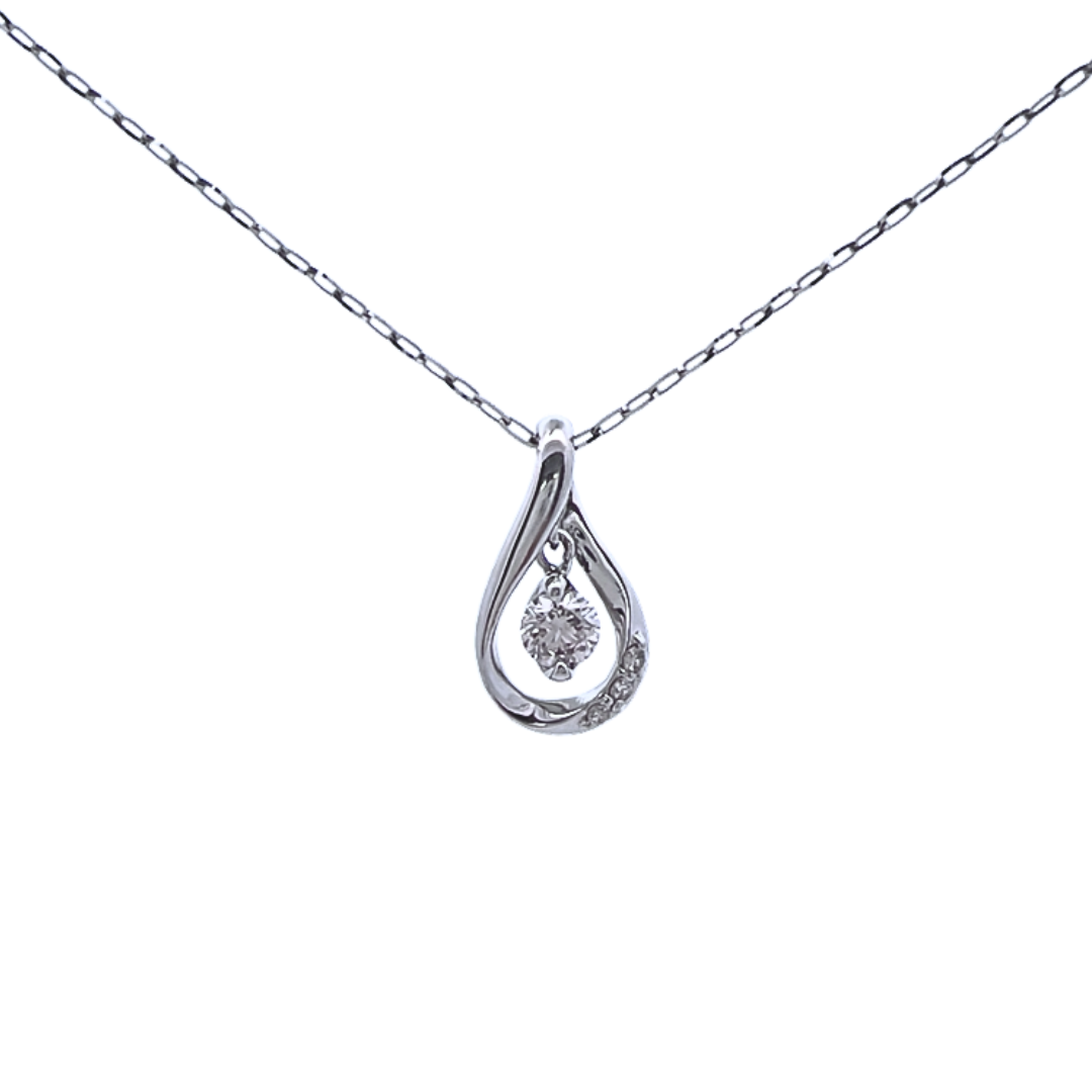 ダイヤモンド　ドロップネックレス 　プラチナ