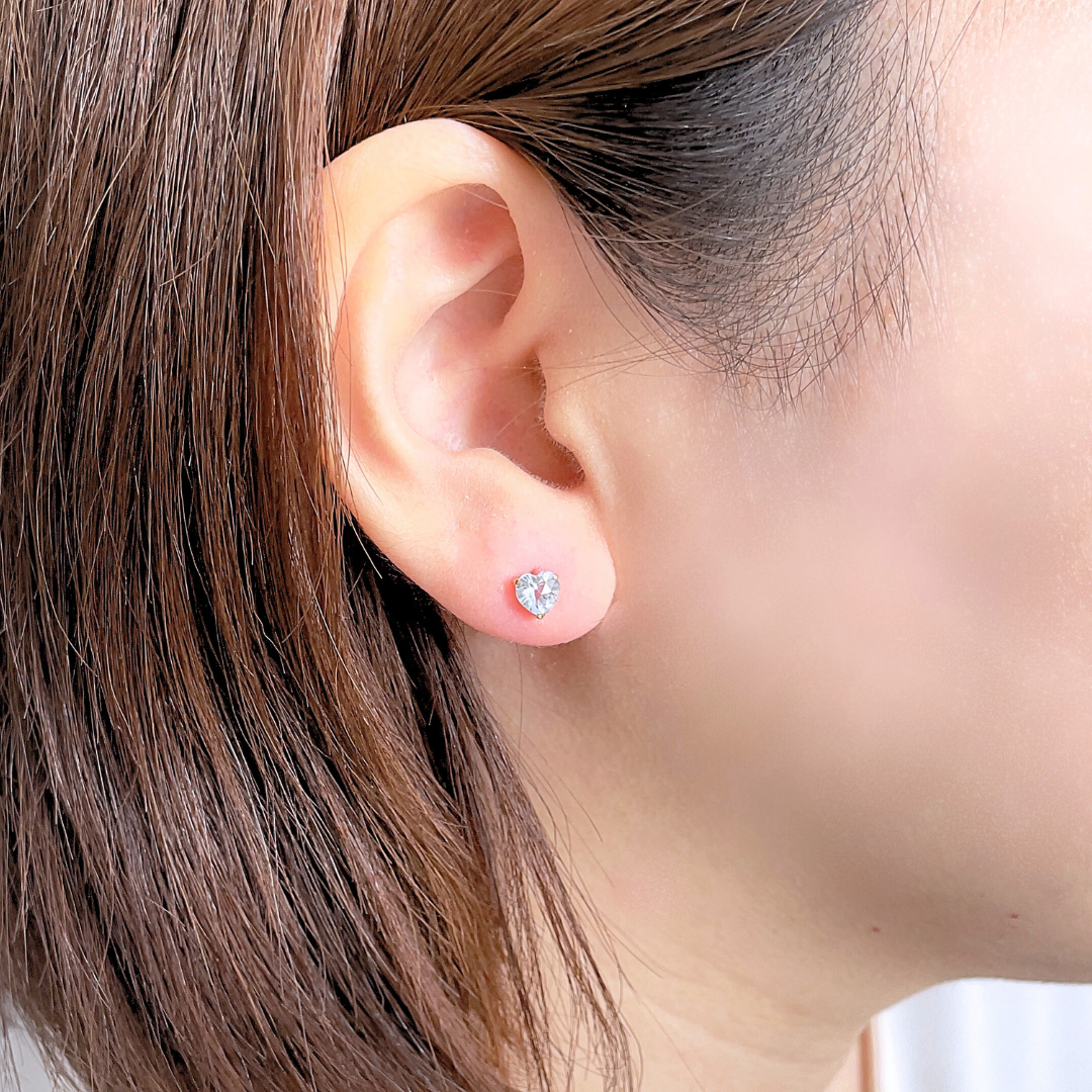 ブルートパーズ　ハートシェイプカット　ピアス　K10YG