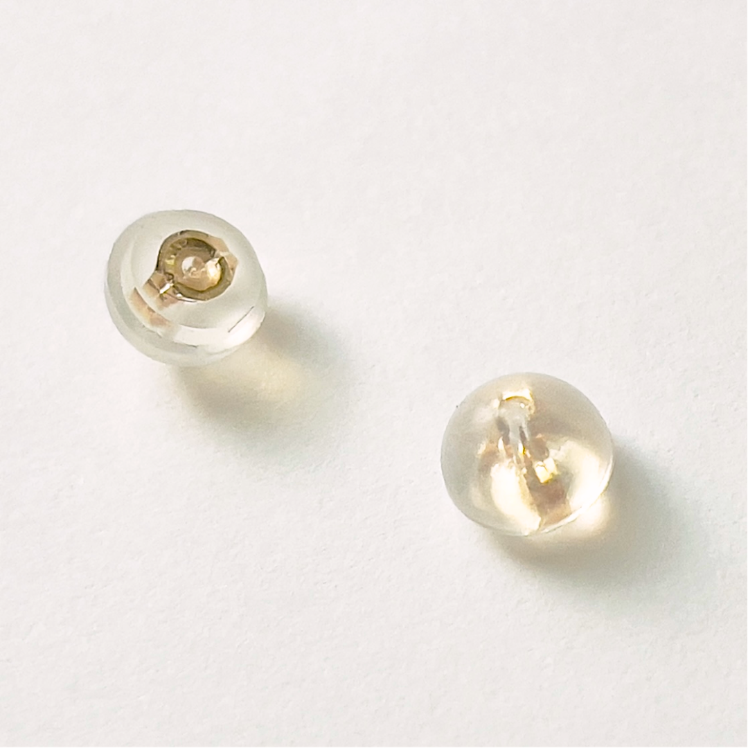 グリーンガーネット　ラウンドカット　スタッドピアス　K10YG