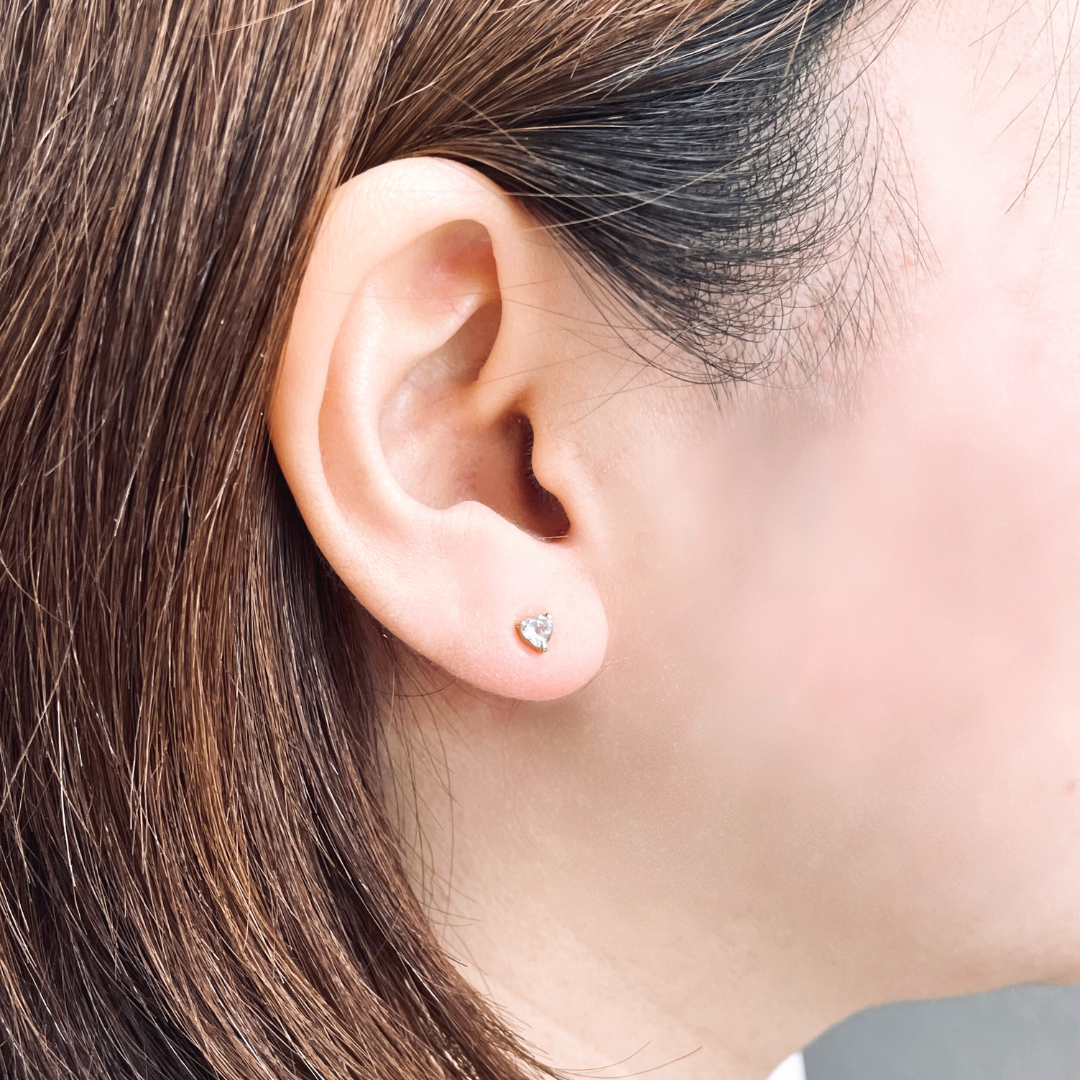 アクアマリン　ハートシェイプカット　ピアス　K10YG